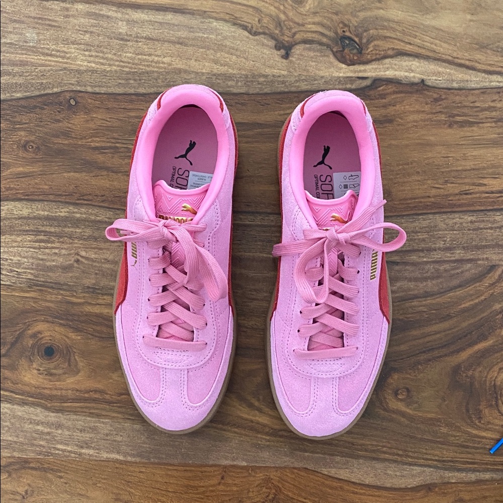 Puma Women's Pink and Red Casual Sneakers - Picture 4 of 6